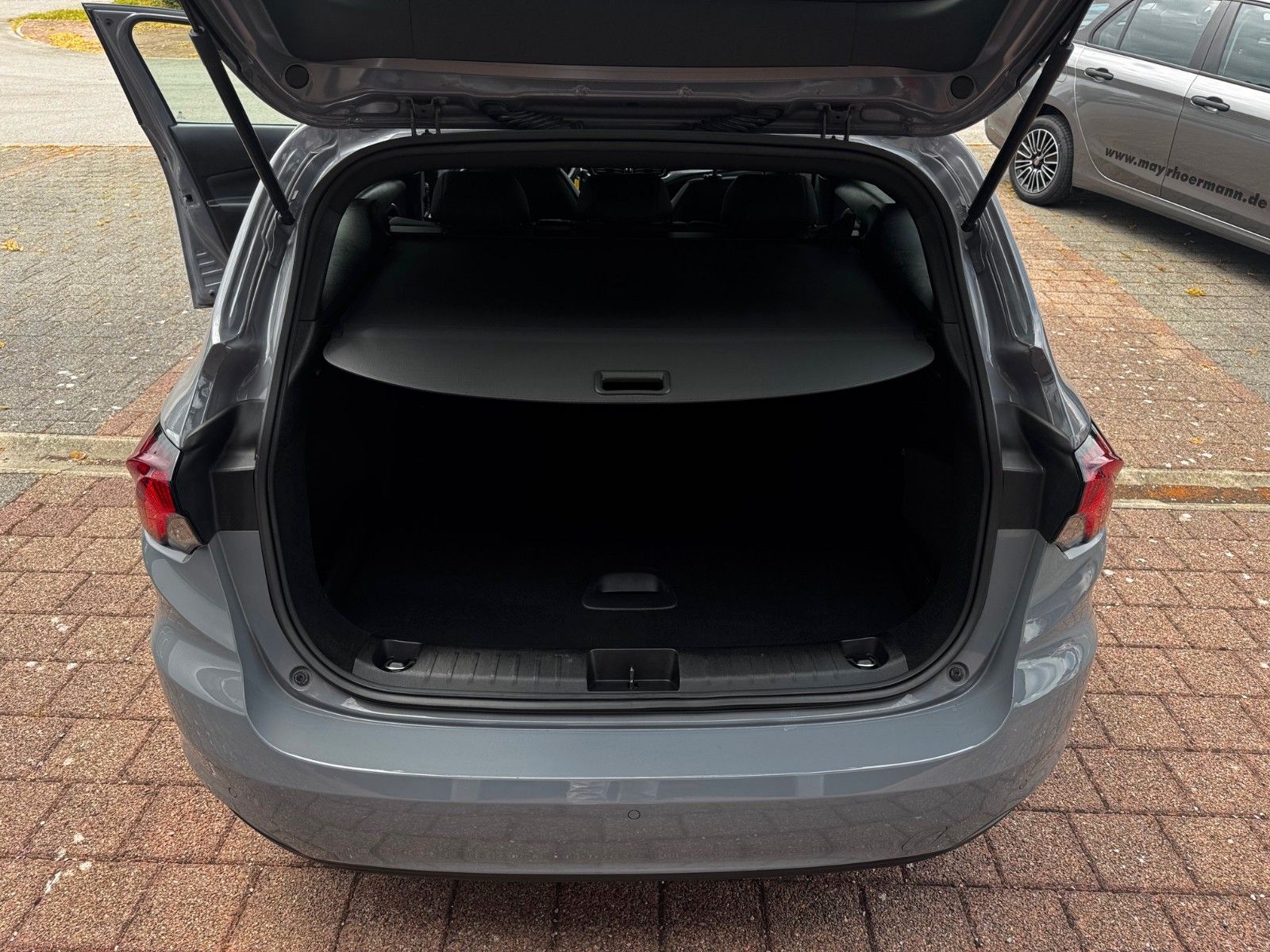 Fahrzeugabbildung Fiat Tipo Kombi 1,4 S-Design 120PS KAMERA NAVI ACC