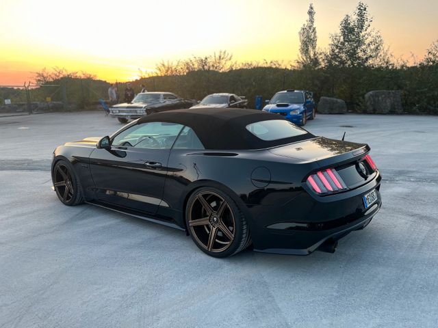 Ford Mustang GT Cabrio V8-Neuwertig-20Zoll-FOX-Deutsc