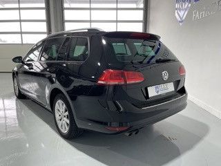 Fahrzeugabbildung Volkswagen Golf Lounge 2.0 TDI*ACC*Navi*PDC*SHZ*