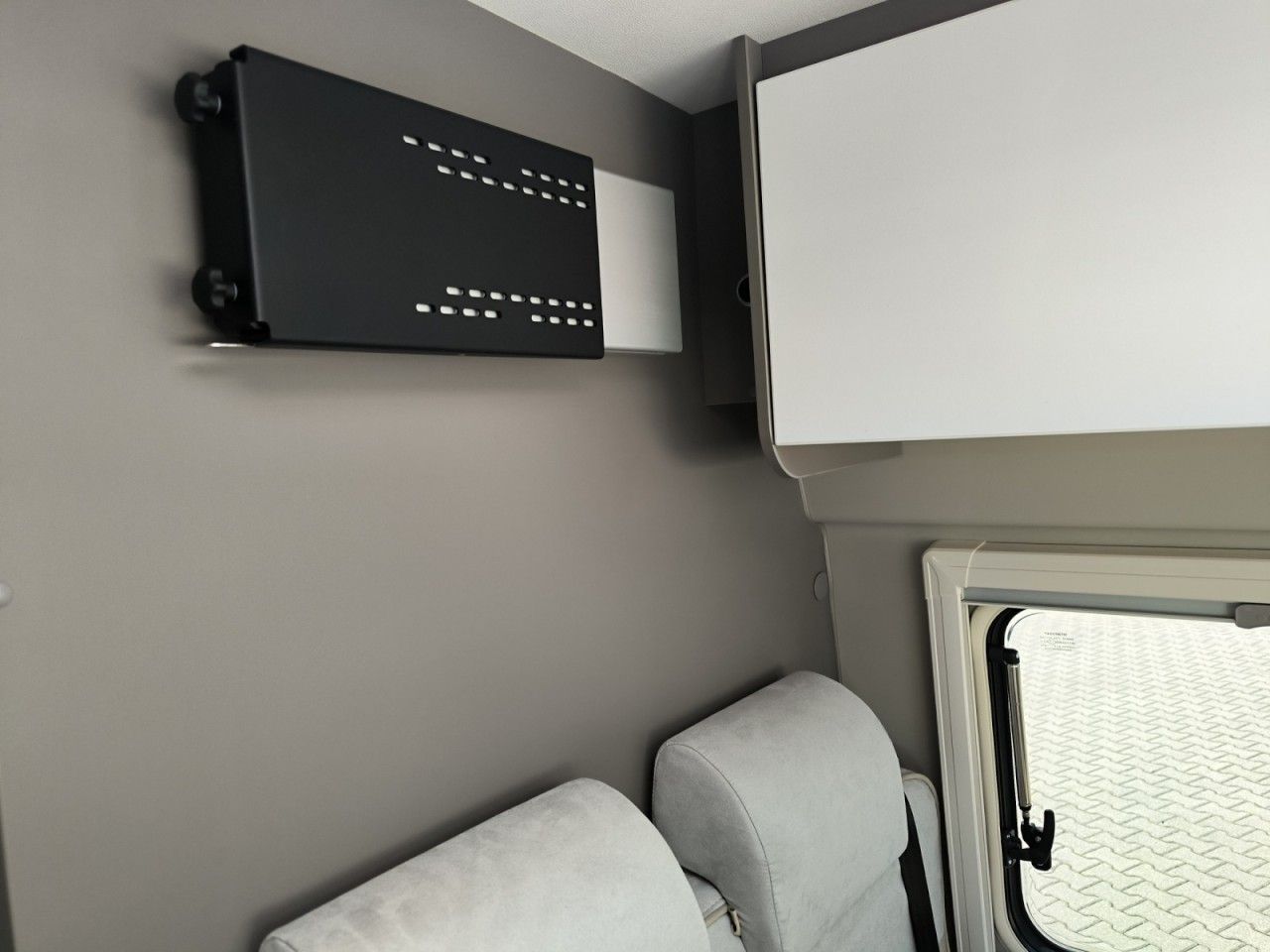 Fahrzeugabbildung LMC Innovan 540 Automatik Markise