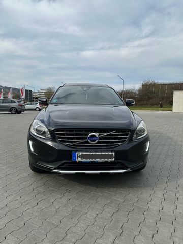 Volvo XC602.4/D5/AWD Summum Limitedt Edition/5Zylinder