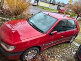 Peugeot 306 mit Zubehör - gebrauchte Peugeot 306 aus dem Jahr 1998