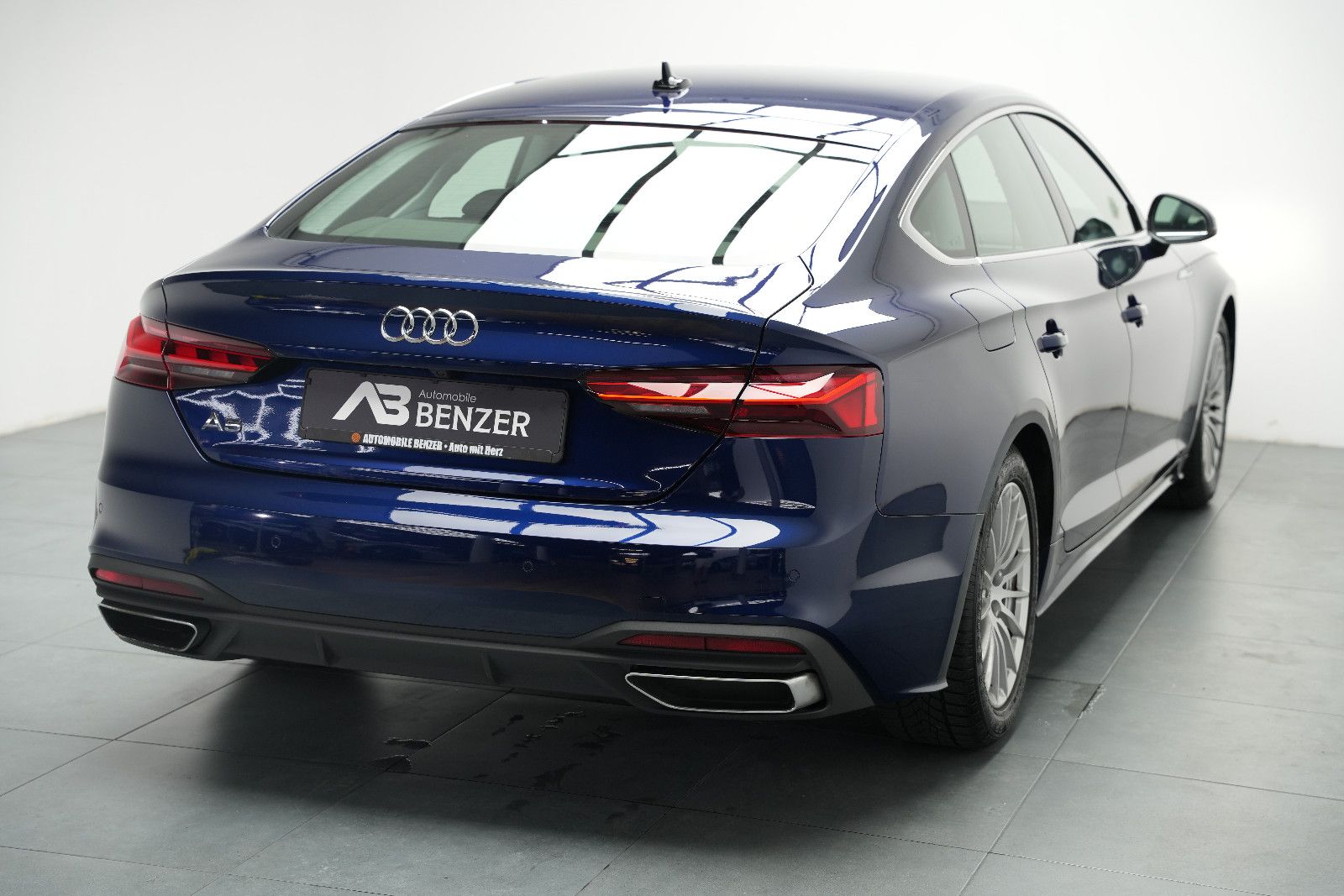 Fahrzeugabbildung Audi A5 Sportback 35 TDI/virtual cockpit/NAVI/LED/CAM