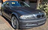 BMW 323i -iA Vollausstattung - graue BMW 323