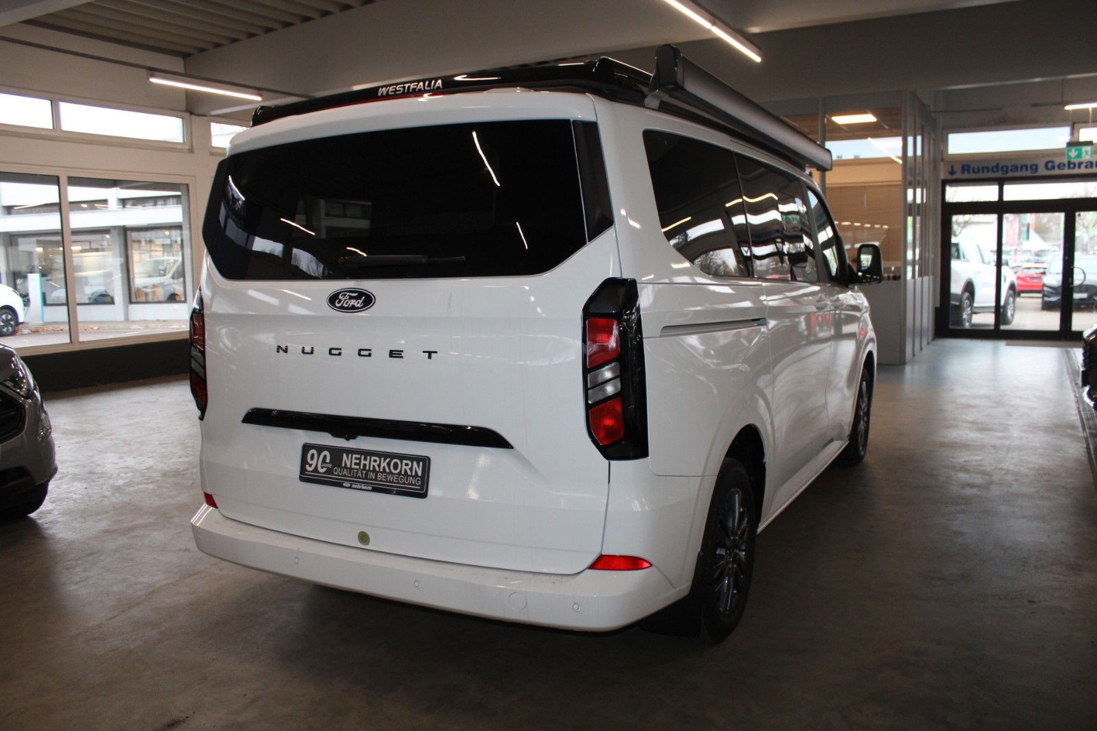 Fahrzeugabbildung Ford NUGGET L1 Titanium MARKISE + Aufstelldach SOFORT