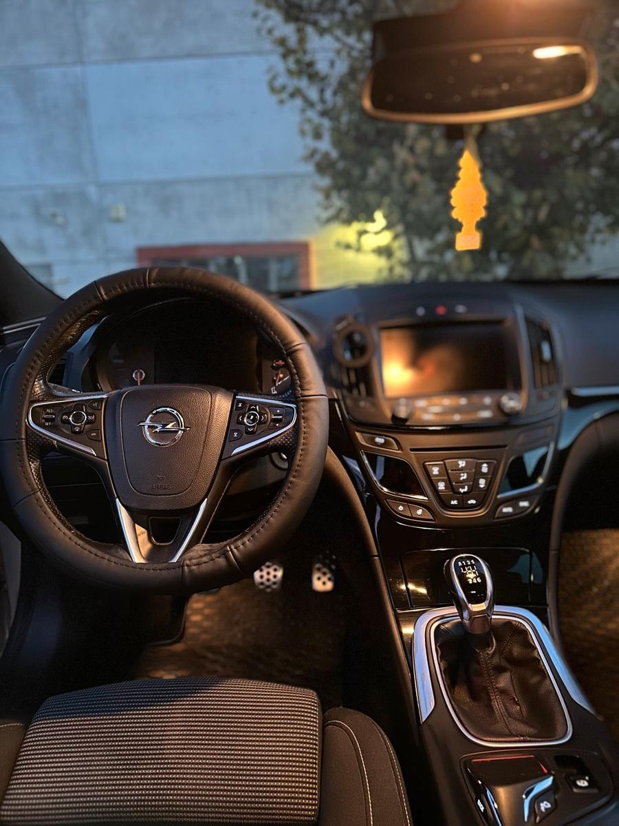 Opel Insignia 2014 — photo 13