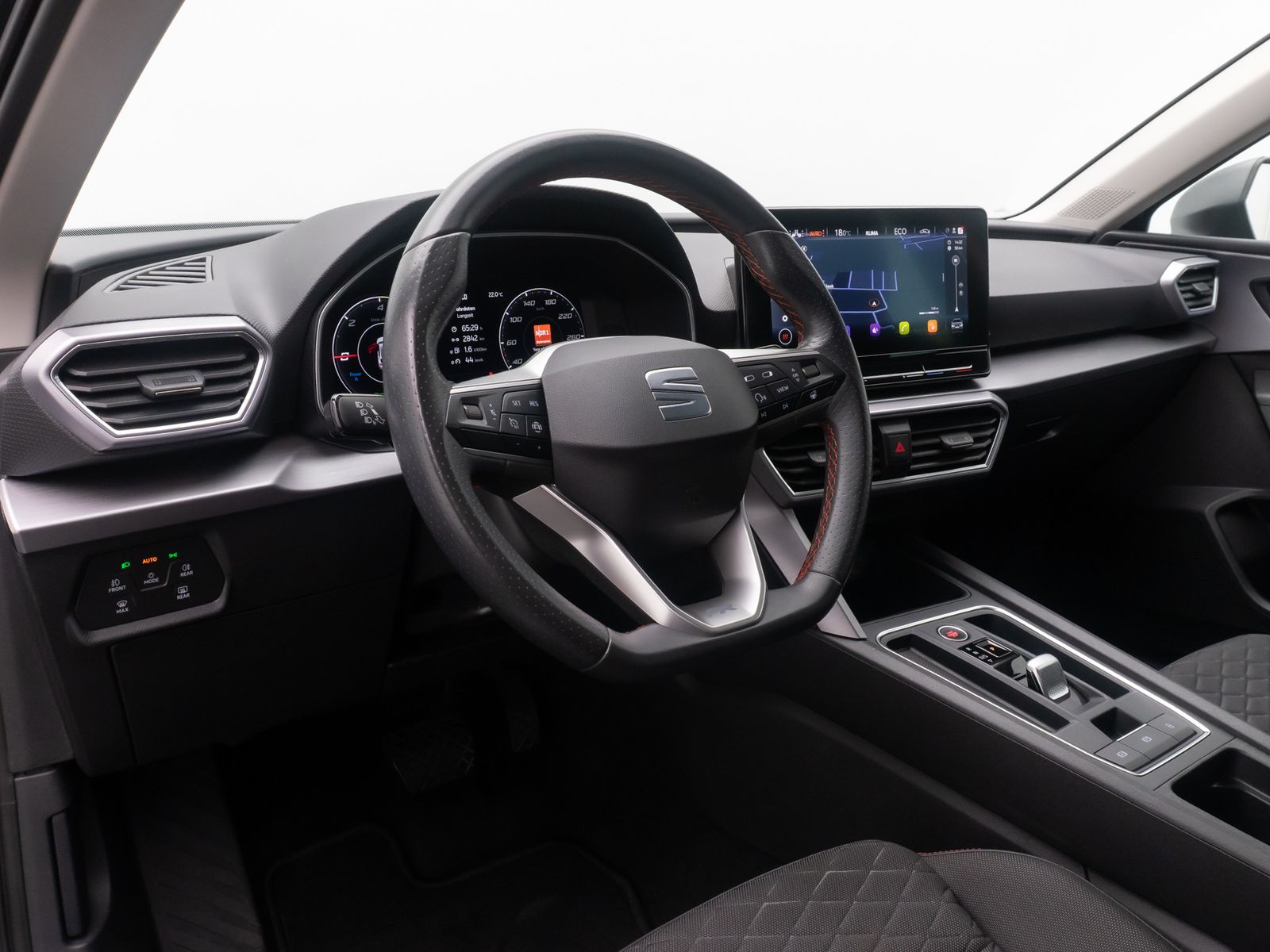 Fahrzeugabbildung SEAT Leon e-HYBRID FR Tempomat DigitDispl ParkAsssit