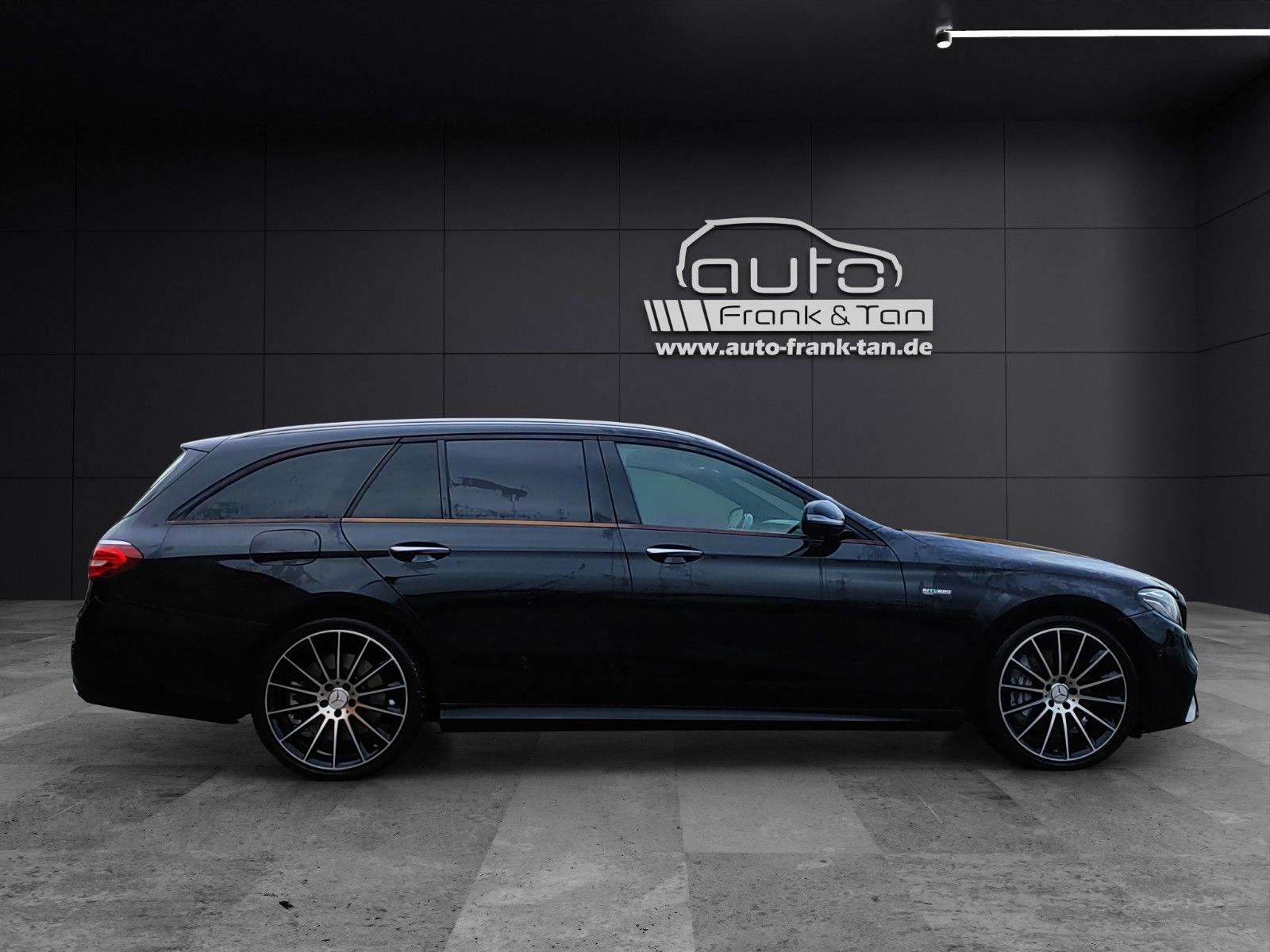 Fahrzeugabbildung Mercedes-Benz E 43 AMG 4Matic*Head-up*Pano*360°*Ambiente*
