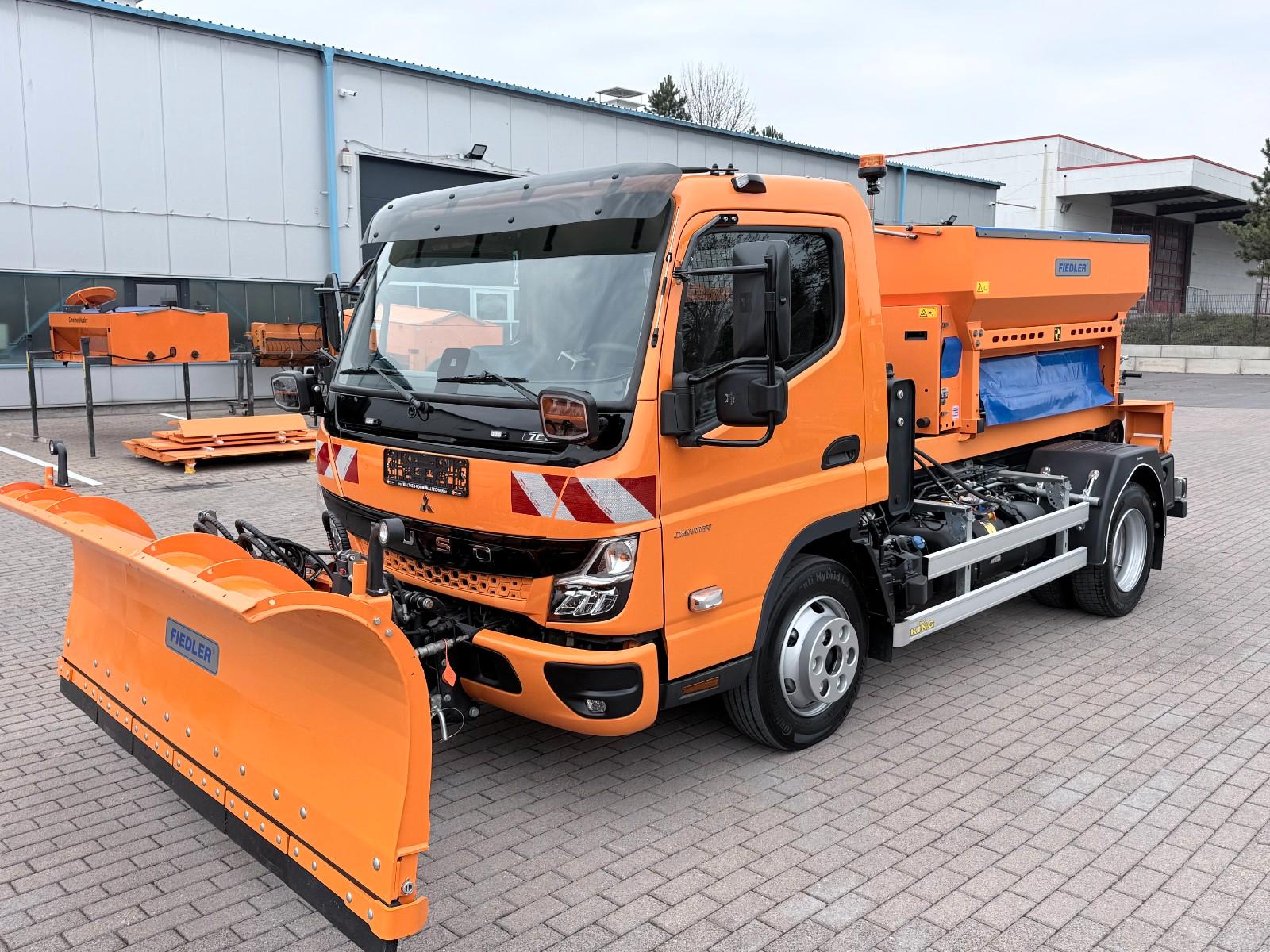 Mitsubishi Fuso Canter 7C18 Abrollkipper mit Winterpaket