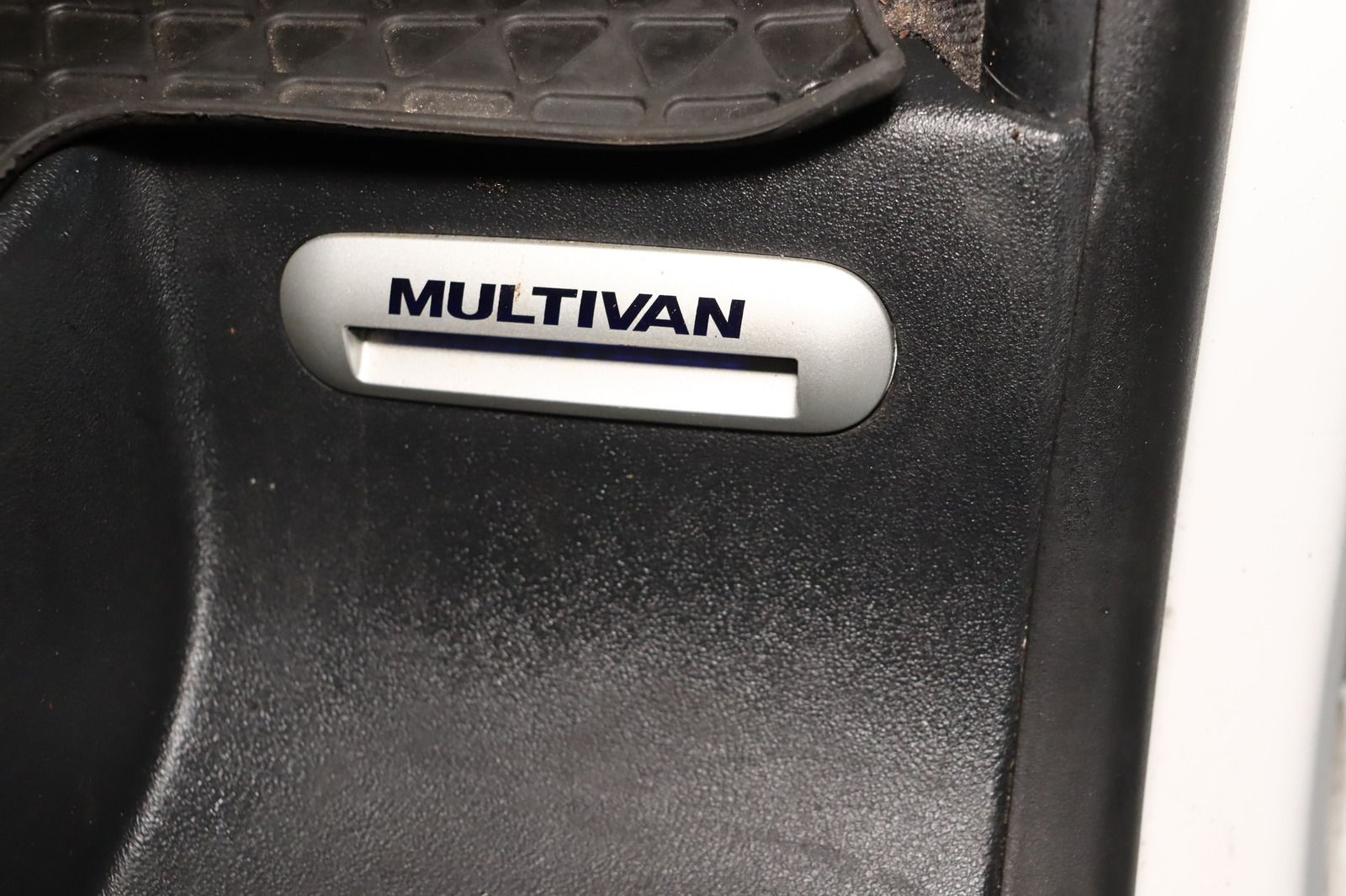 Fahrzeugabbildung Volkswagen T6 Multivan * Standhzg. * LED * AHK