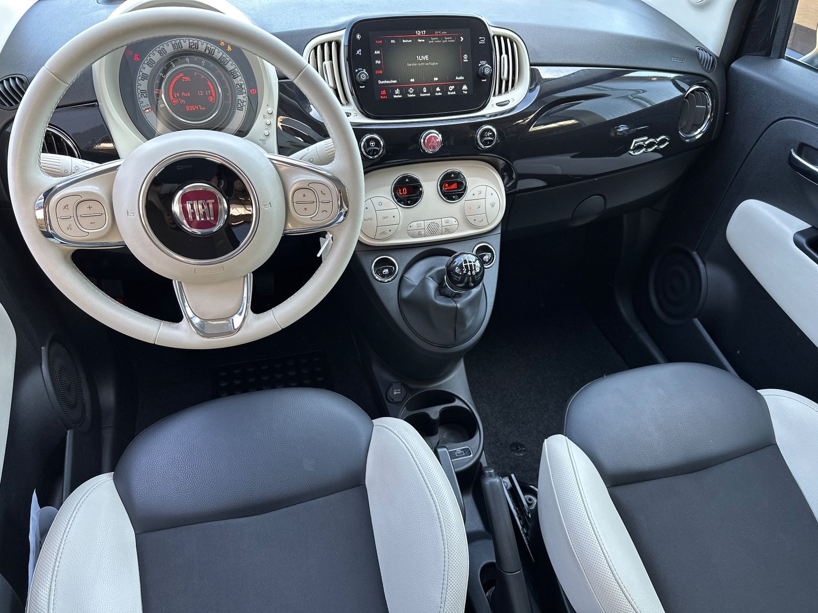Fahrzeugabbildung Fiat 500C 1.0 GSE Mild-Hybrid Dolcevita CARPLAY