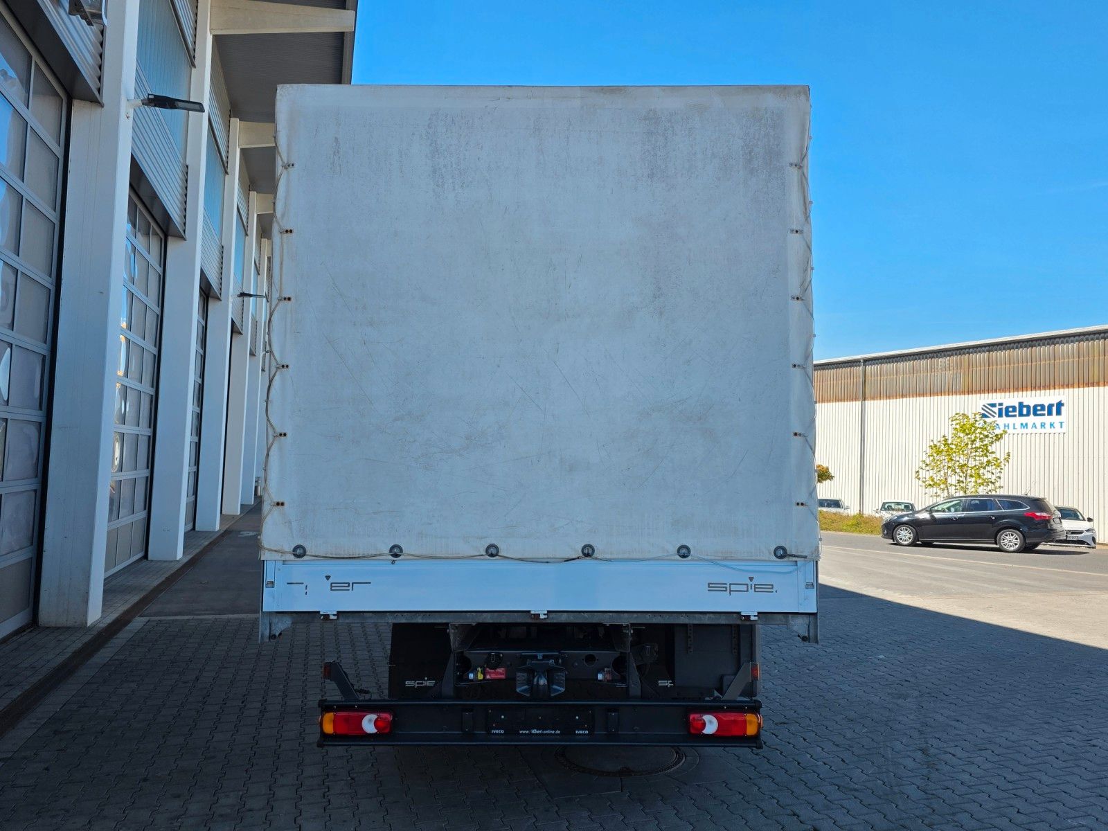 Fahrzeugabbildung Iveco Eurocargo ML75E16 Klima 3 Sitze