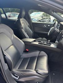 Volvo V60 - 11