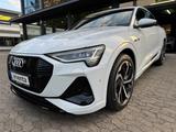 Audi SPORTBACK S-LINE 55 QUATTRO|-48%LP|PANO|B&O|VOLL - Audi e-tron Neuwagen