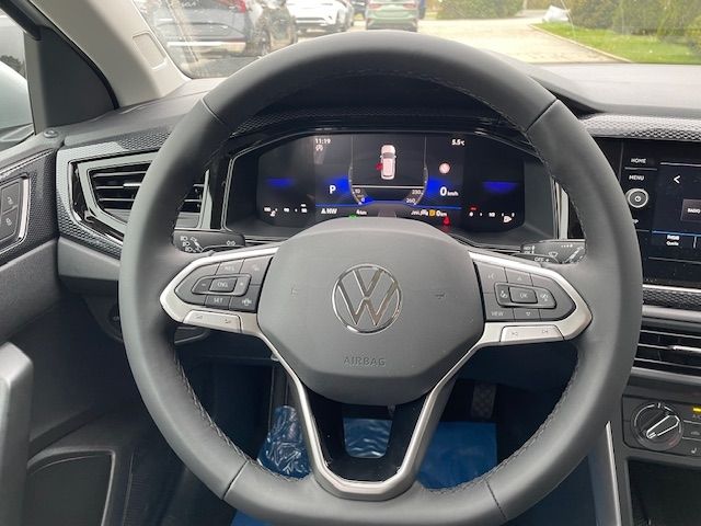 Fahrzeugabbildung Volkswagen Taigo Life AUTOMATIK Digitales Cockpit LED Apple