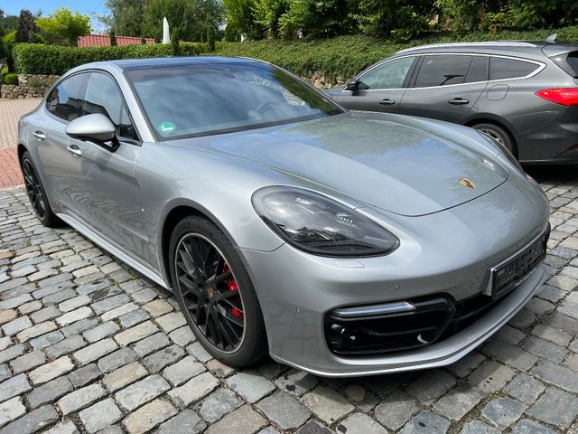 Porsche Panamera Turbo "TOP" Ausstattung