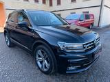 Volkswagen Tiguan 1.4 TSI R-Line DSG 4Motion LED Virtual - Volkswagen Tiguan: Tsi
