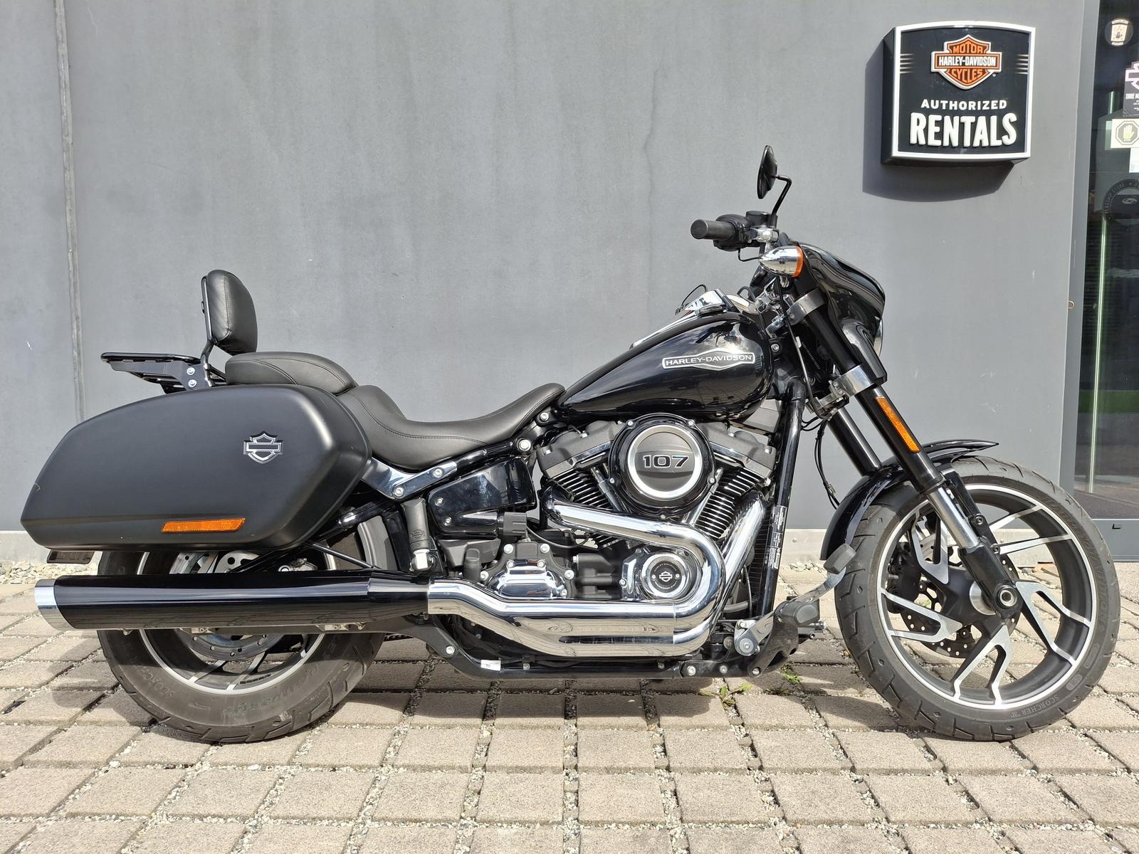 Harley-Davidson FLSB SPORT GLIDE mit Sissybar