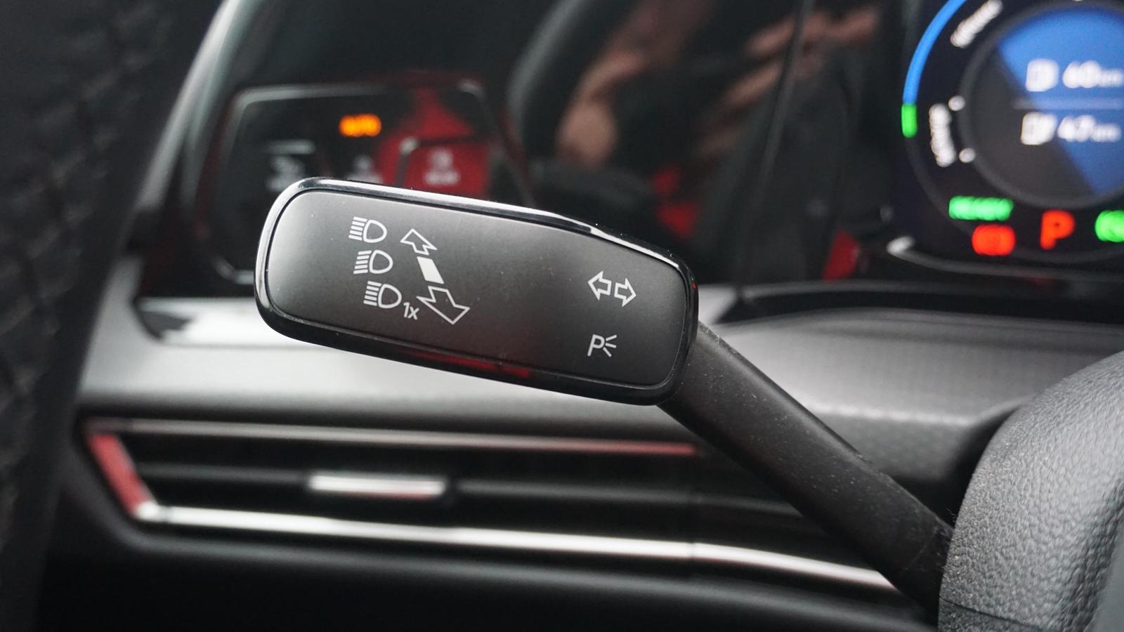 Volkswagen Golf VIII GTE eHybrid LED ACC Navi App-Connect, миниатюра 19