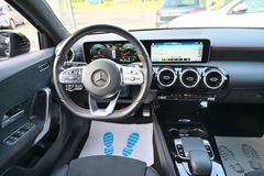 MERCEDES-BENZ A 250 AMG Line Navi Leder LED PDC MERCEDES-BENZ A 250 AMG Line Navi Leder LED PDC