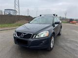 Volvo XC 60 XC60 Summum AWD**AUTOMATIK** - Volvo XC60 mit Diesel-Antrieb: Geländewagen, Awd Aut Summum