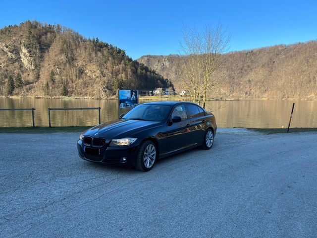 BMW 320d  E90 TOP Anhängerkupplung 