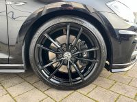 VW Golf 7 R 2.0 TSI DSG 4M 2.HD NAV PANO KAM MATRIX bei Autohaus Landmann & Maier OHG