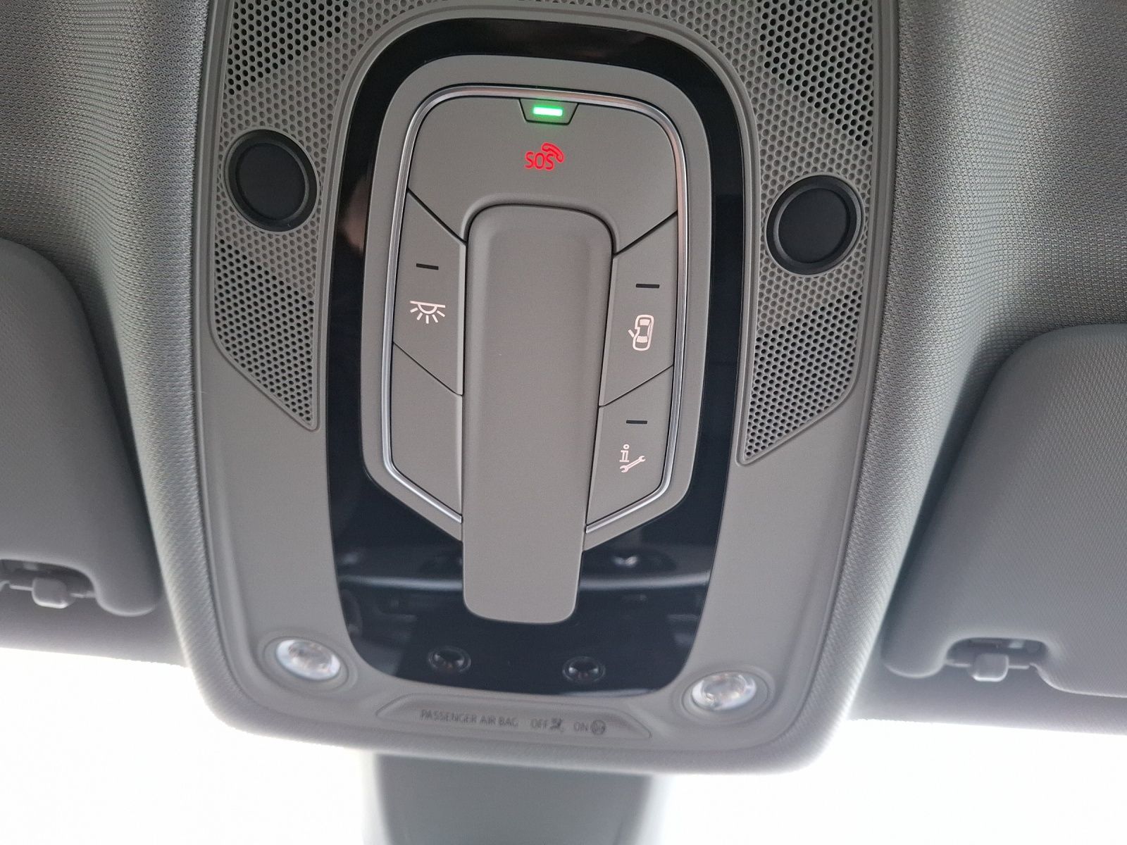 Fahrzeugabbildung Audi A4 Avant 35 TDI S-line S-tronic Matrix Navi ACC