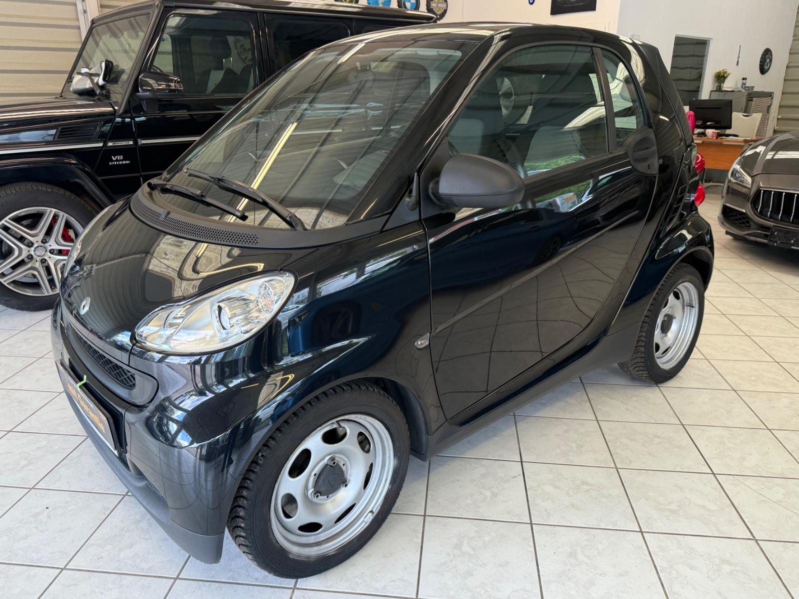 Smart ForTwo mhd Vollautom. Pano Klima Car-Play