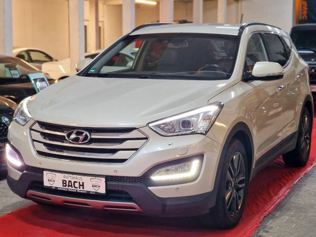 Hyundai Santa Fe Premium 4WD*SCHECKHEFT*NAVI*KAMERA*PDC*