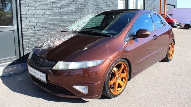 Honda Civic 1.8 Sport