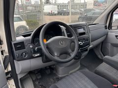 Fahrzeugabbildung Mercedes-Benz Sprinter 510/310 CDI, 3-Seitenkipper,Hiab Kran