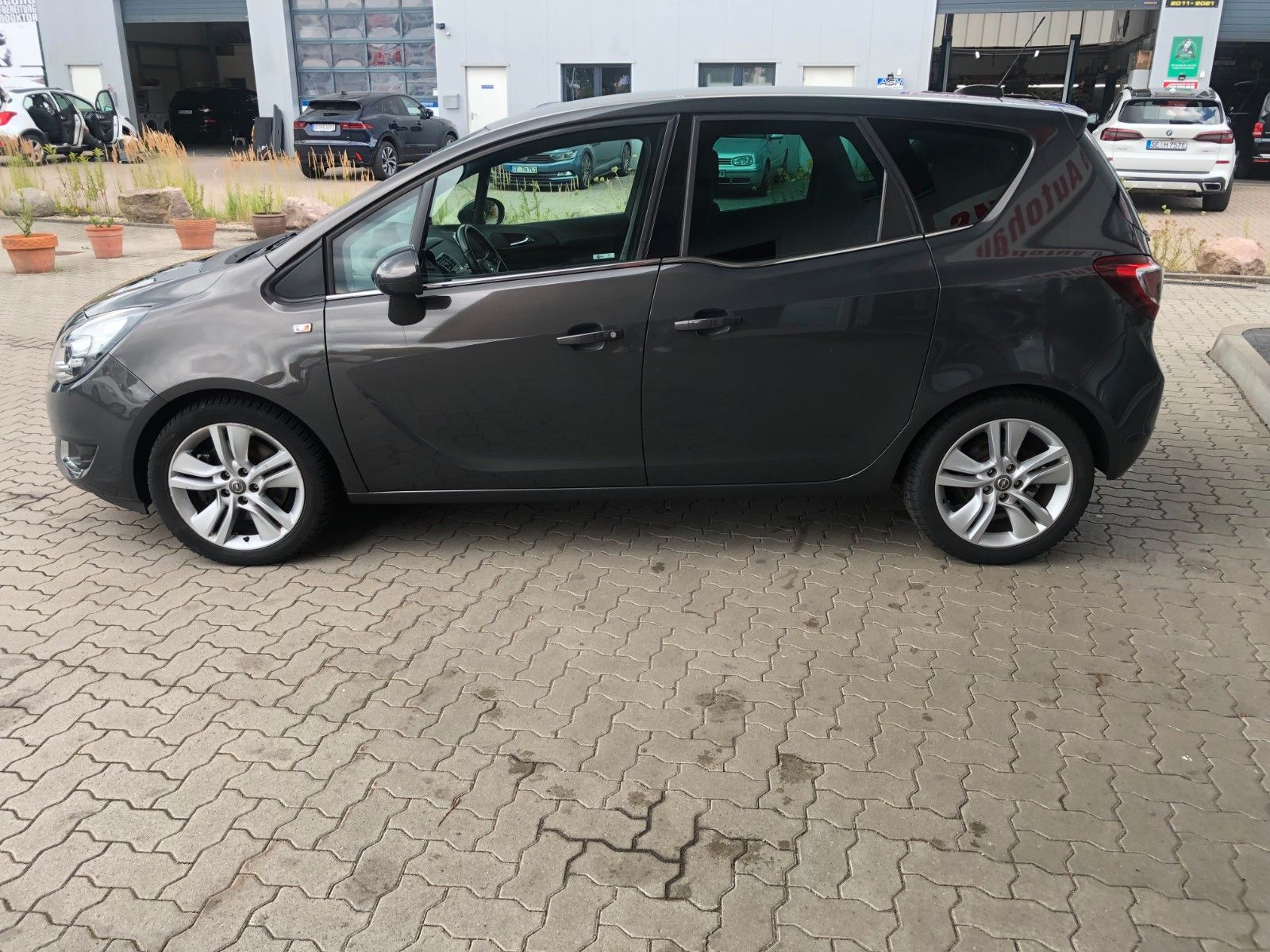 Fahrzeugabbildung Opel Meriva B Innovation