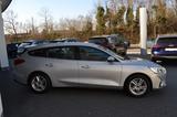 Ford Focus 125 PS "Cool & Connect" ab 4,99% Finz! - Ford Focus: 1.4