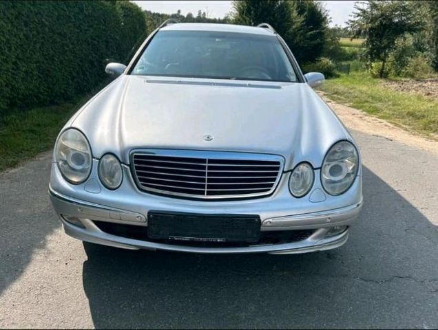 Mercedes-Benz Mercedes E 270 CDI AUTOMATIK