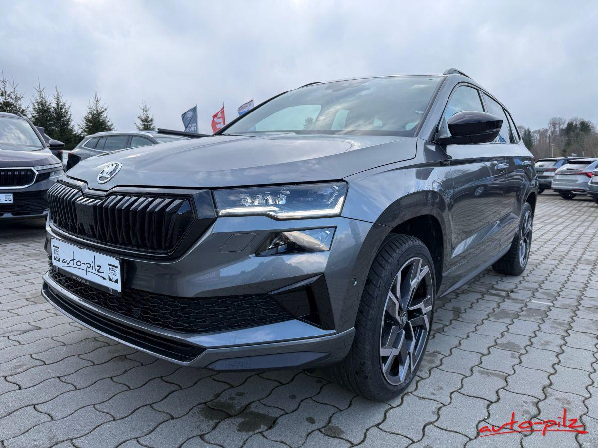 Skoda Karoq Sportline 4x4 DSG Pano AHZV 19Zoll