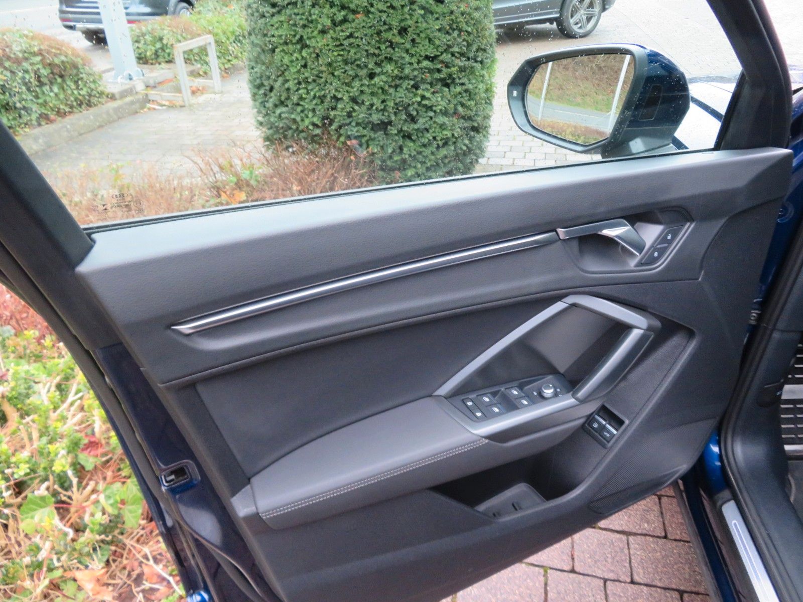 Audi Q3 TFSI e foto 13