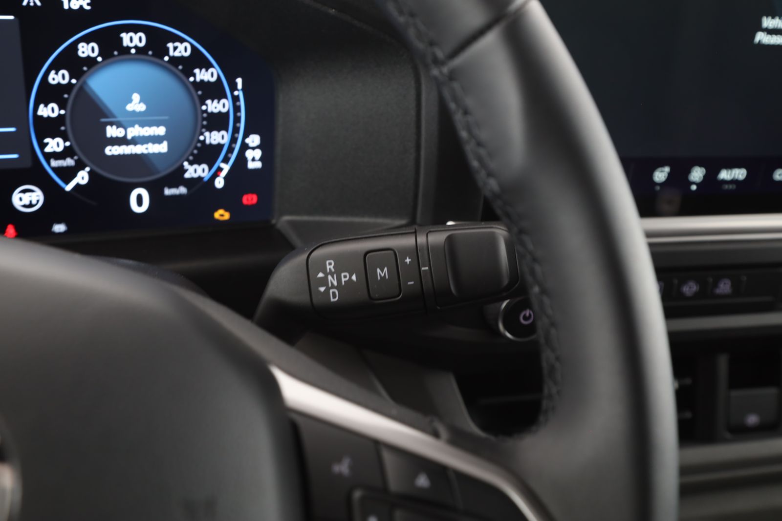 Volkswagen T7 Caravelle - Bild 16