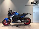 BMW F 900 R - BMW R 90