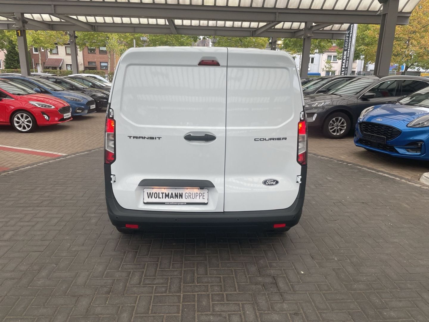 Fahrzeugabbildung Ford Transit Courier Trend 1.5EB 100PS *DAB Lenkradhz
