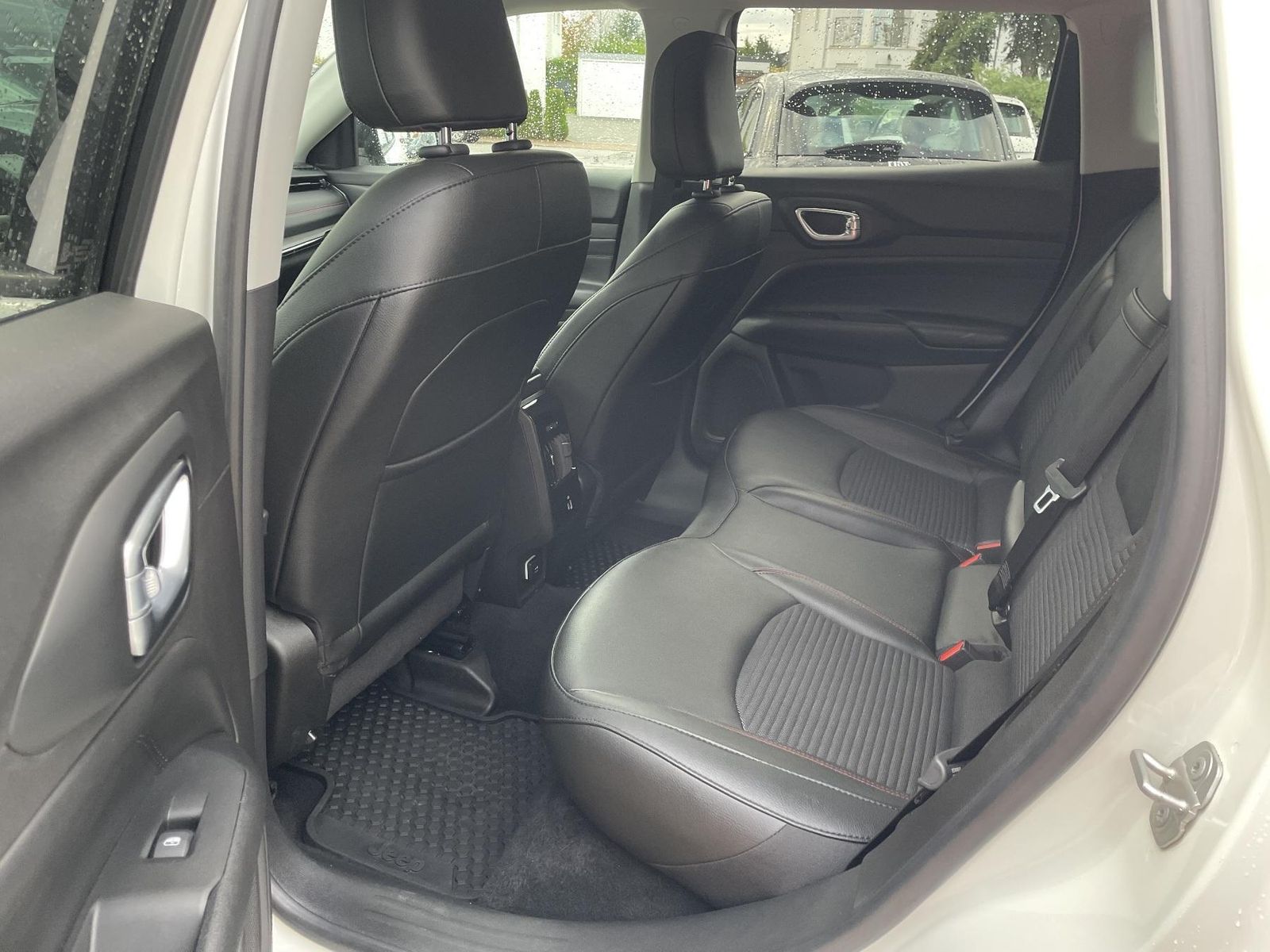 Jeep Compass - Bild 13