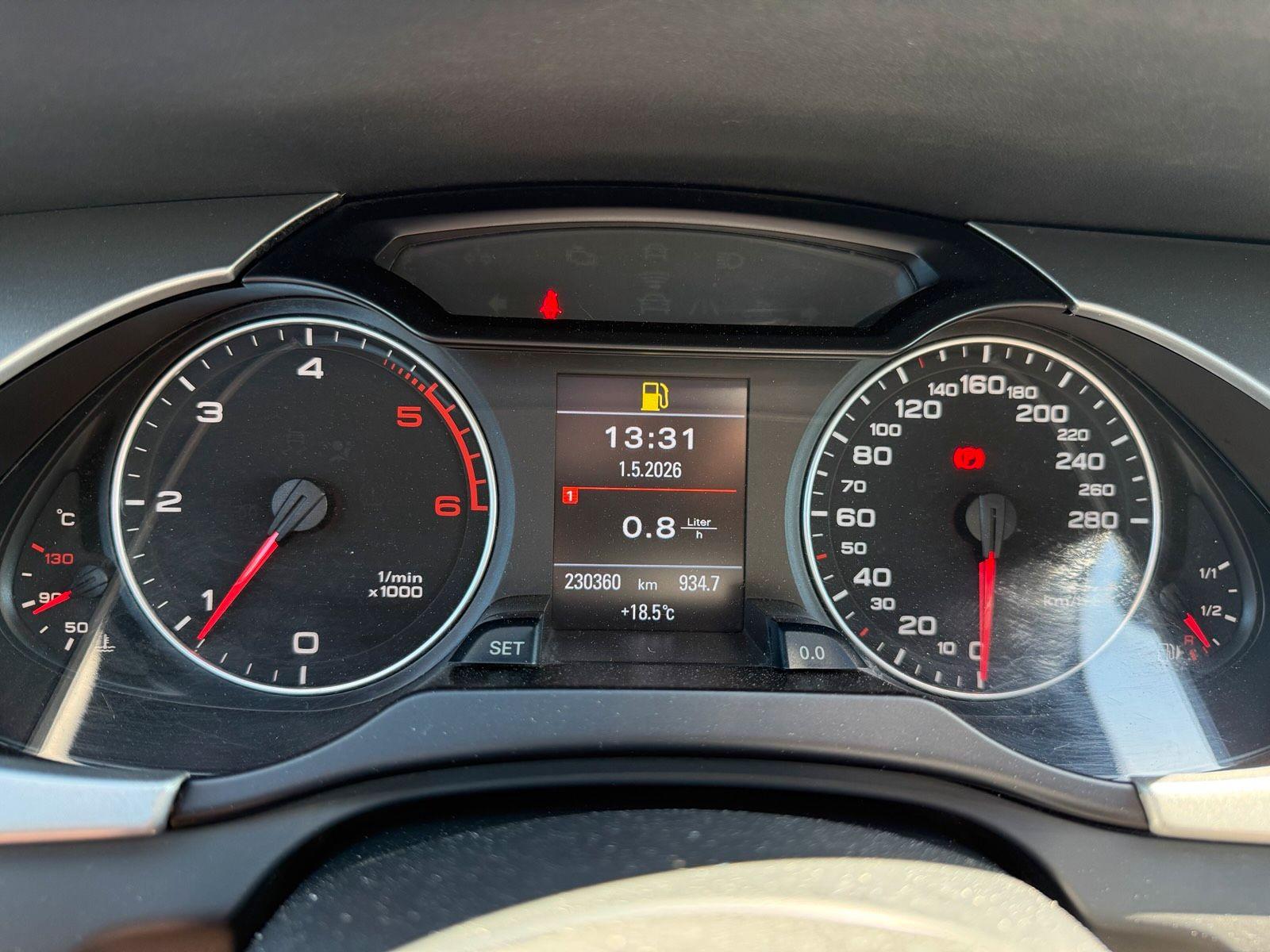 Audi A4 2008 — photo 12