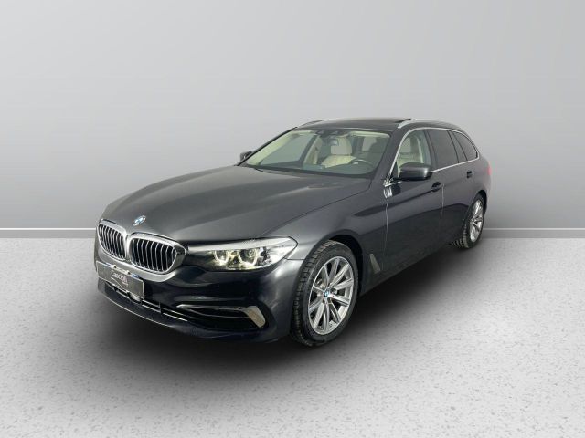 BMW Serie 5 G31 2017 Touring - 520d Touring xdri