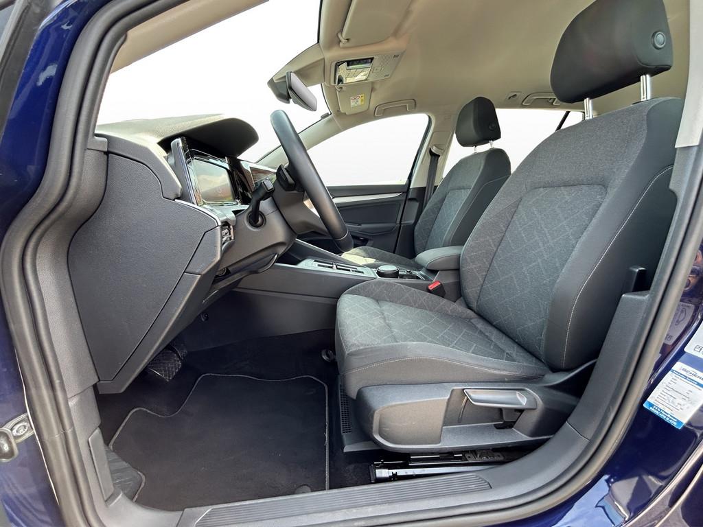 Volkswagen Golf VIII Variant Life 1.0 eTSI 81 kW DSG LED, миниатюра 9