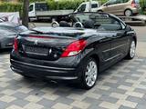 Peugeot 207 CC Cabrio-Coupe Roland Garros - Peugeot 207 mit Benzin-Antrieb: Cabrio, Garros Roland