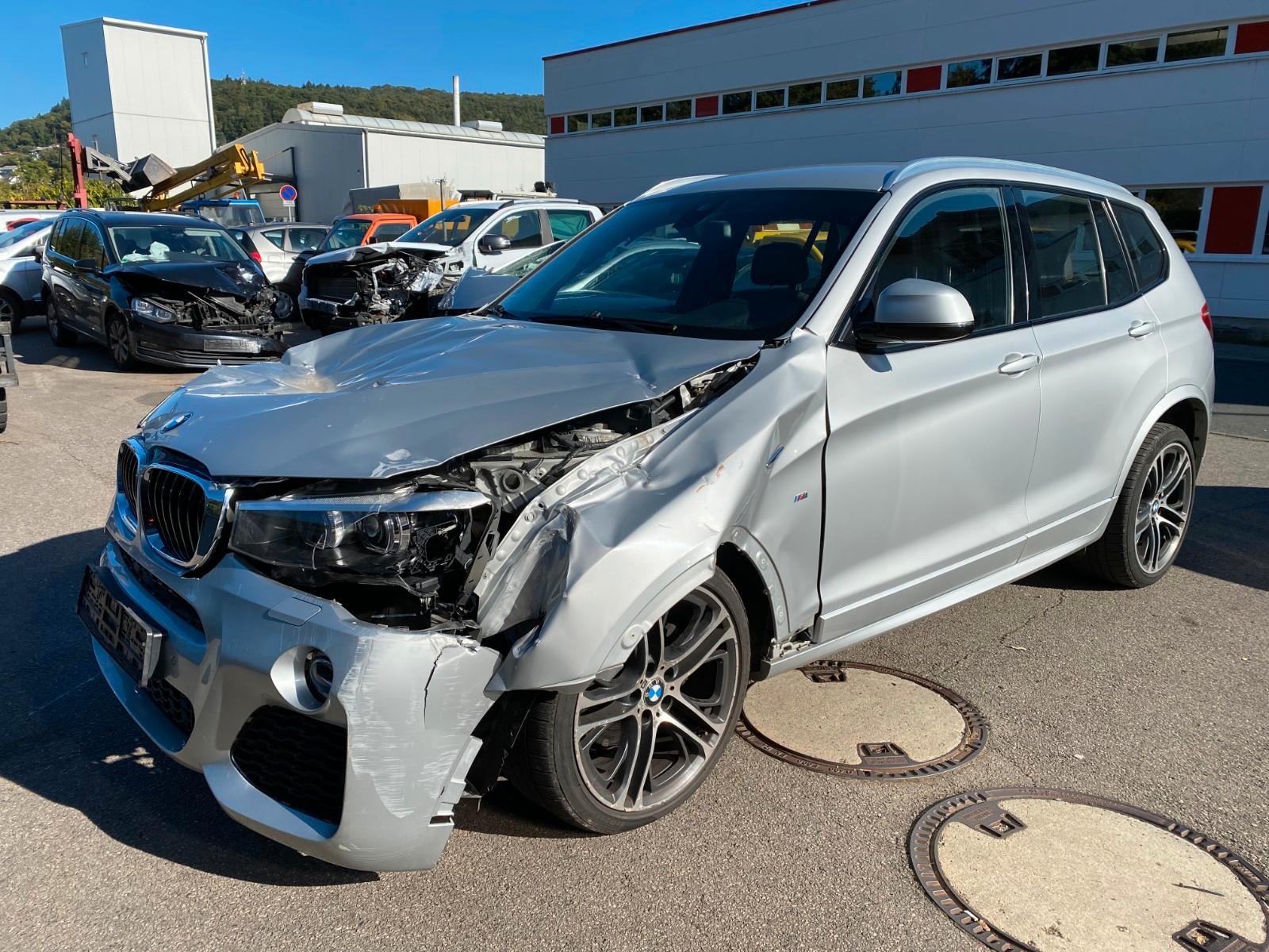 BMW X3 M-Paket  xDrive 20 d Unfall