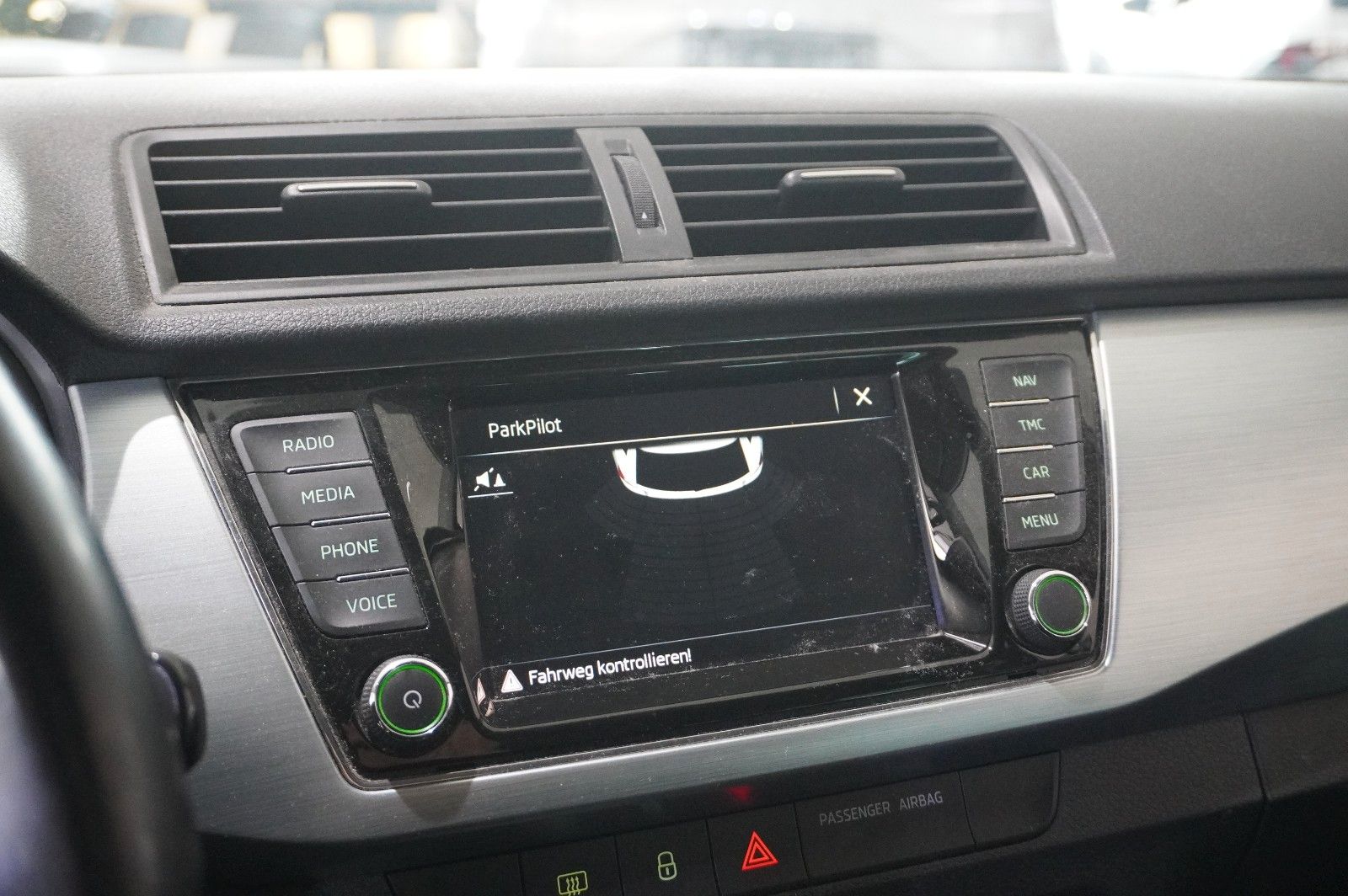 Fahrzeugabbildung SKODA Fabia Combi 1.4 TDI AMBITION DSG NAVI/LED/PDC