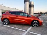 Kia  cee'd / ProCeed 1.6 GDI Spirit sportlicher - Kia pro cee'd / ProCeed mit Benzin-Antrieb: Limousine, Schaltgetriebe