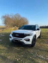 Ford Explorer - Ford Explorer: For