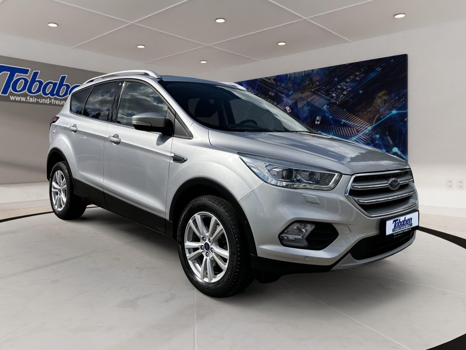 Ford Kuga 1.5 EcoBoost Cool&Connect 4x2 NAVI+XENON+PD